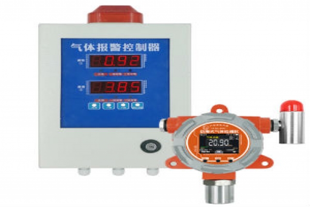 檢修人員連忙讓業(yè)主拆掉可燃?xì)怏w報(bào)警器